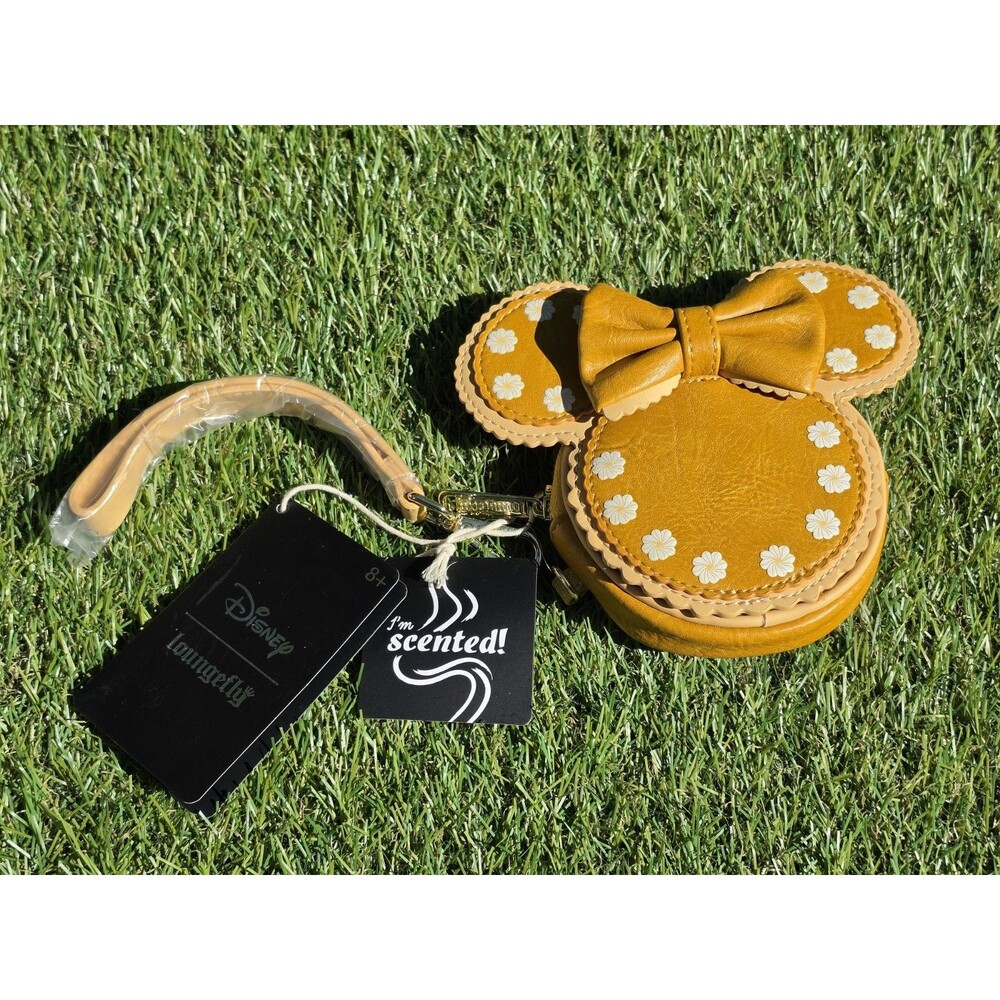 Loungefly Disney Minnie Mouse Scented Pumpkin Pie Coin Purse Wristlet NWT